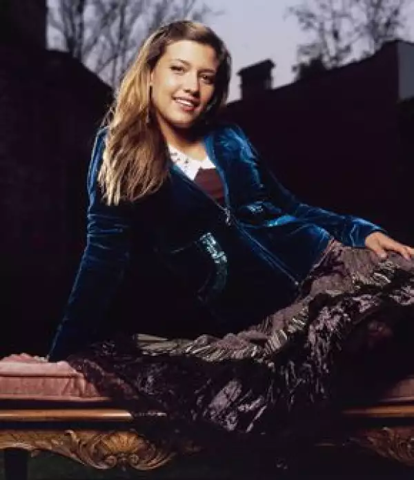La primogénita del Rey le hizo saber a su papá, a través de Quién, lo que sentía y lo que pensaba de él en el 2005, antes de que Luis Miguel aceptara su paternidad.