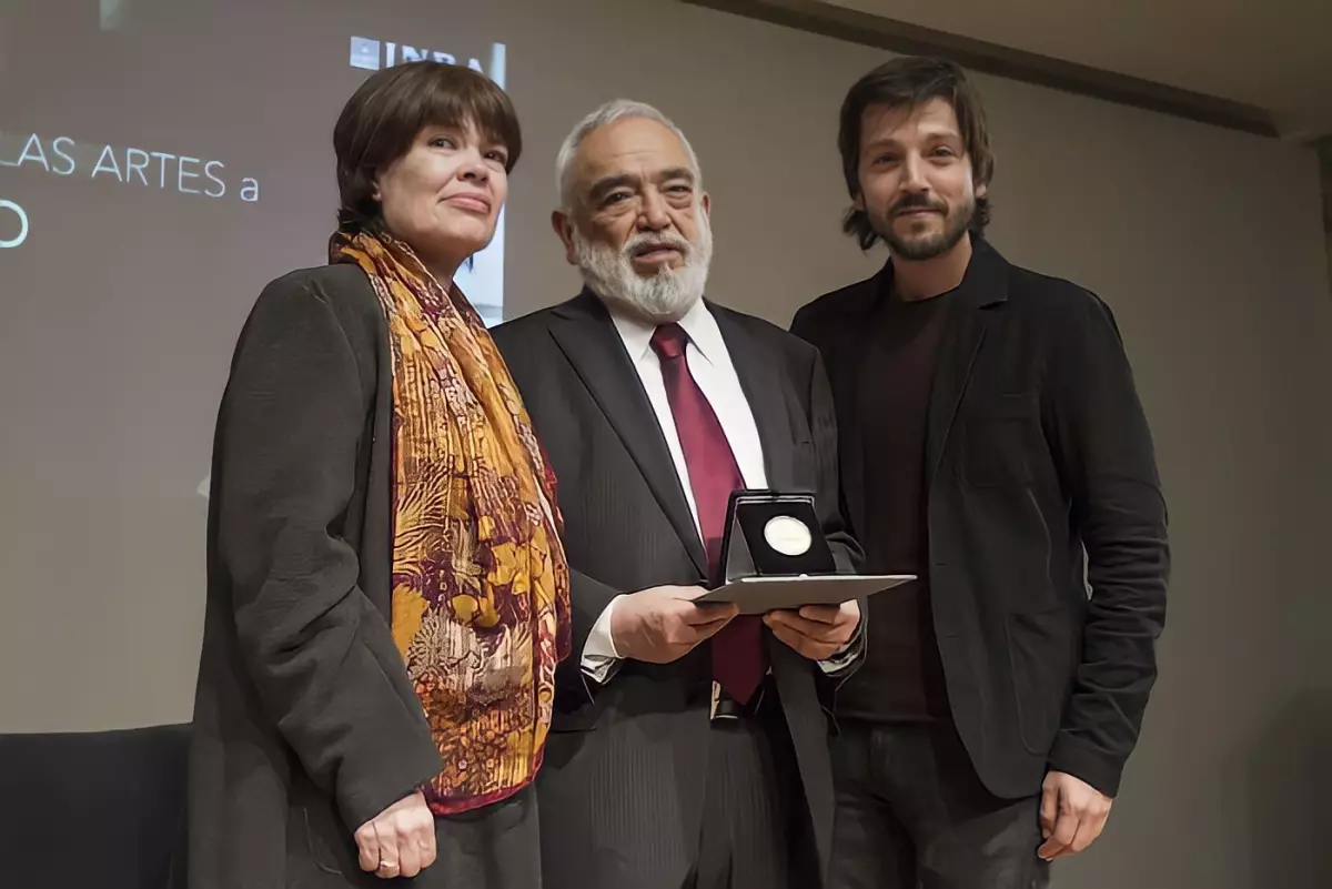 Alejandro Luna, papá de Diego Luna, falleció. 