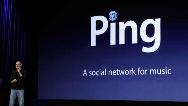 Una nueva versión de iTunes con una red social llamada Ping que rastrea la música que bajan tus amigos y las estrellas.