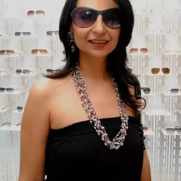 PRESENTACIÓN DE MYKITA