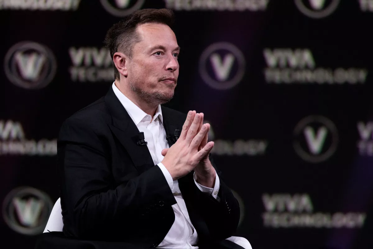 Elon Musk lanza xAI una nueva empresa de inteligencia artificial