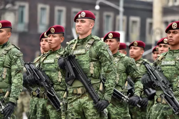 Nuevo Aeropuerto Internacional Felipe Ángeles e ingenieros del Ejército