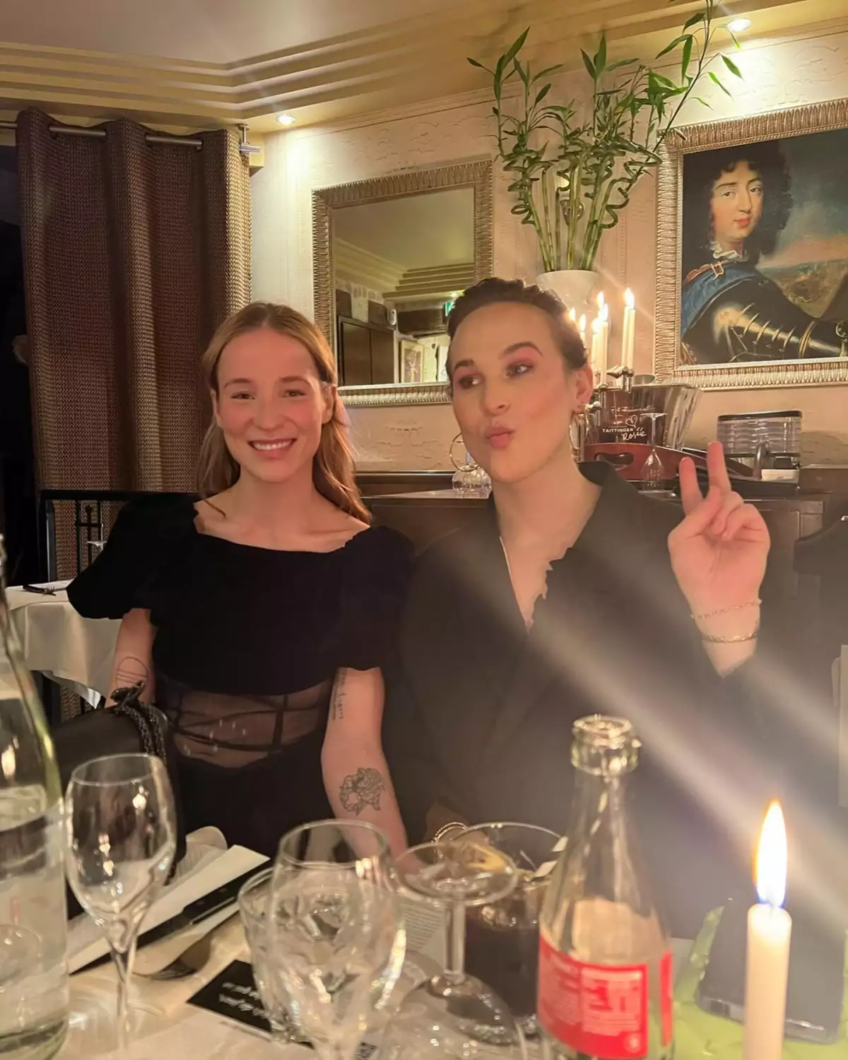 Tommy Dorfman confiesa que se casó en secreto con su esposa, Elise