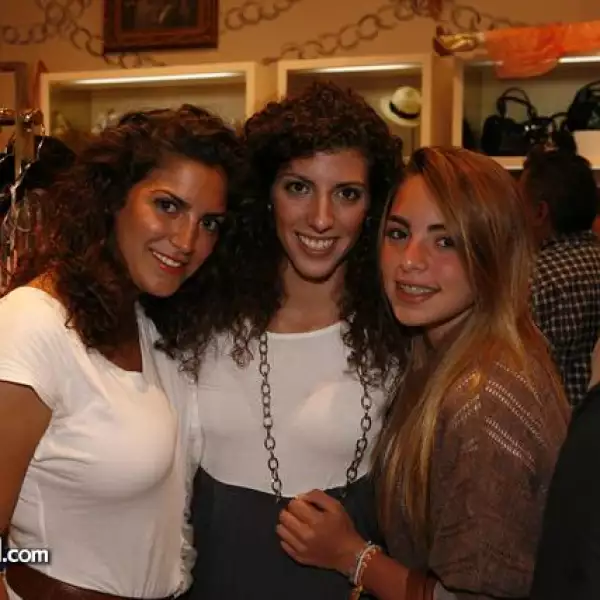 Ana Luisa Cuellar,Antonieta Zermeño,Andrea Cuellar