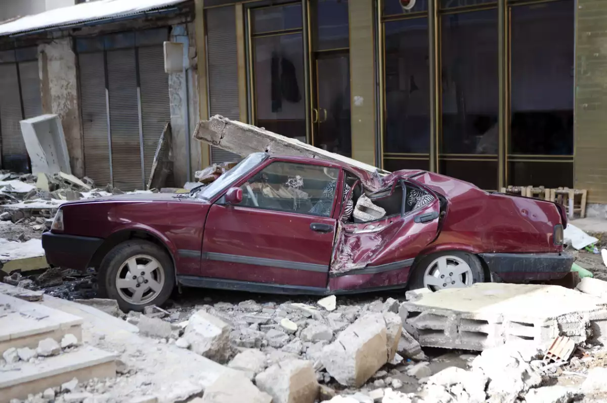 que-hacer-sismo-carro