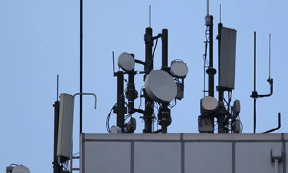 Se mejora la oferta de servicios como telefonía, TV e Internet, dice el IFT. (Foto: Getty Images)