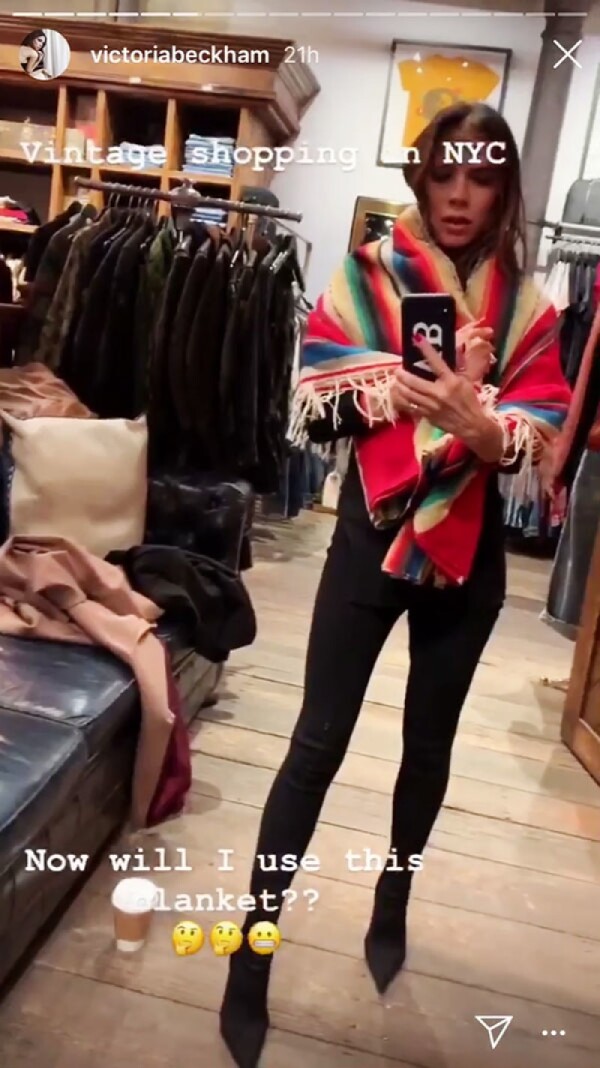 Victoria-Beckham-Sarape-02