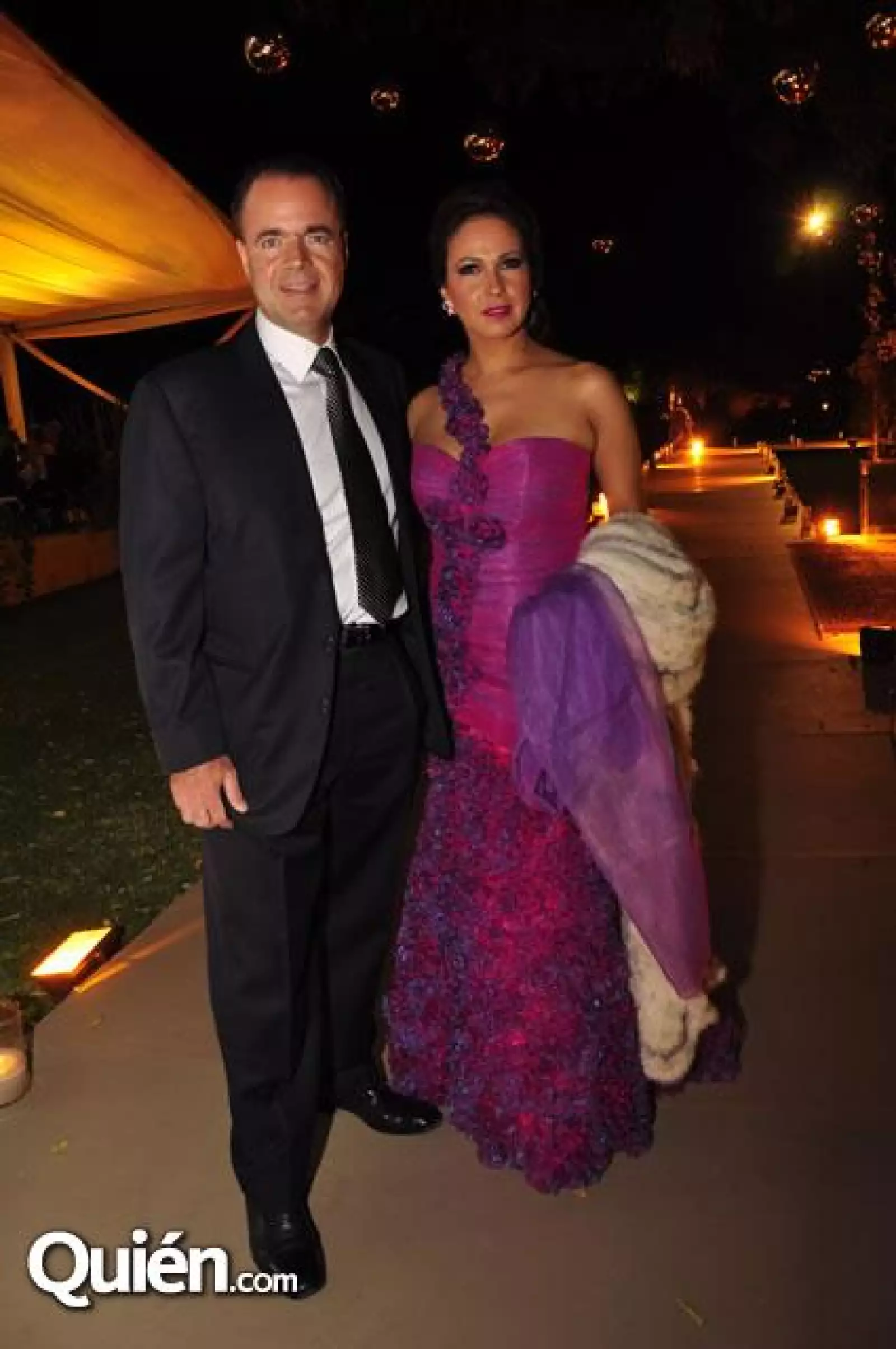 Manuel Carrillo,Patty Placencia