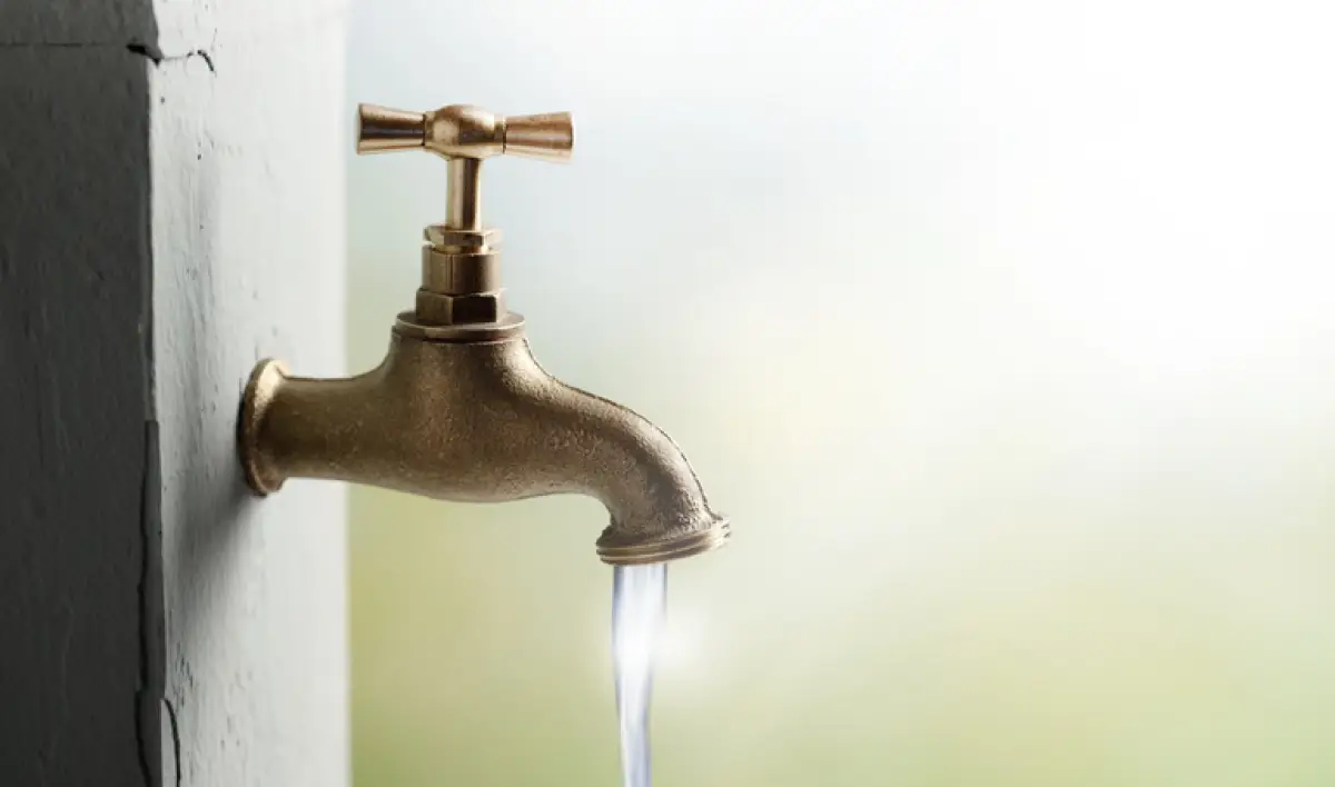 Sin agua.
