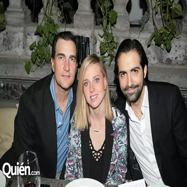 Rodrigo Álvarez Morphy,Christianne González,Andrés Corcuera