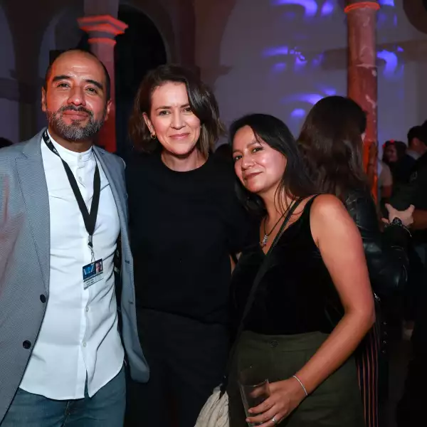 Carlos Hernández , Úrzula Barba y Delia Luna 