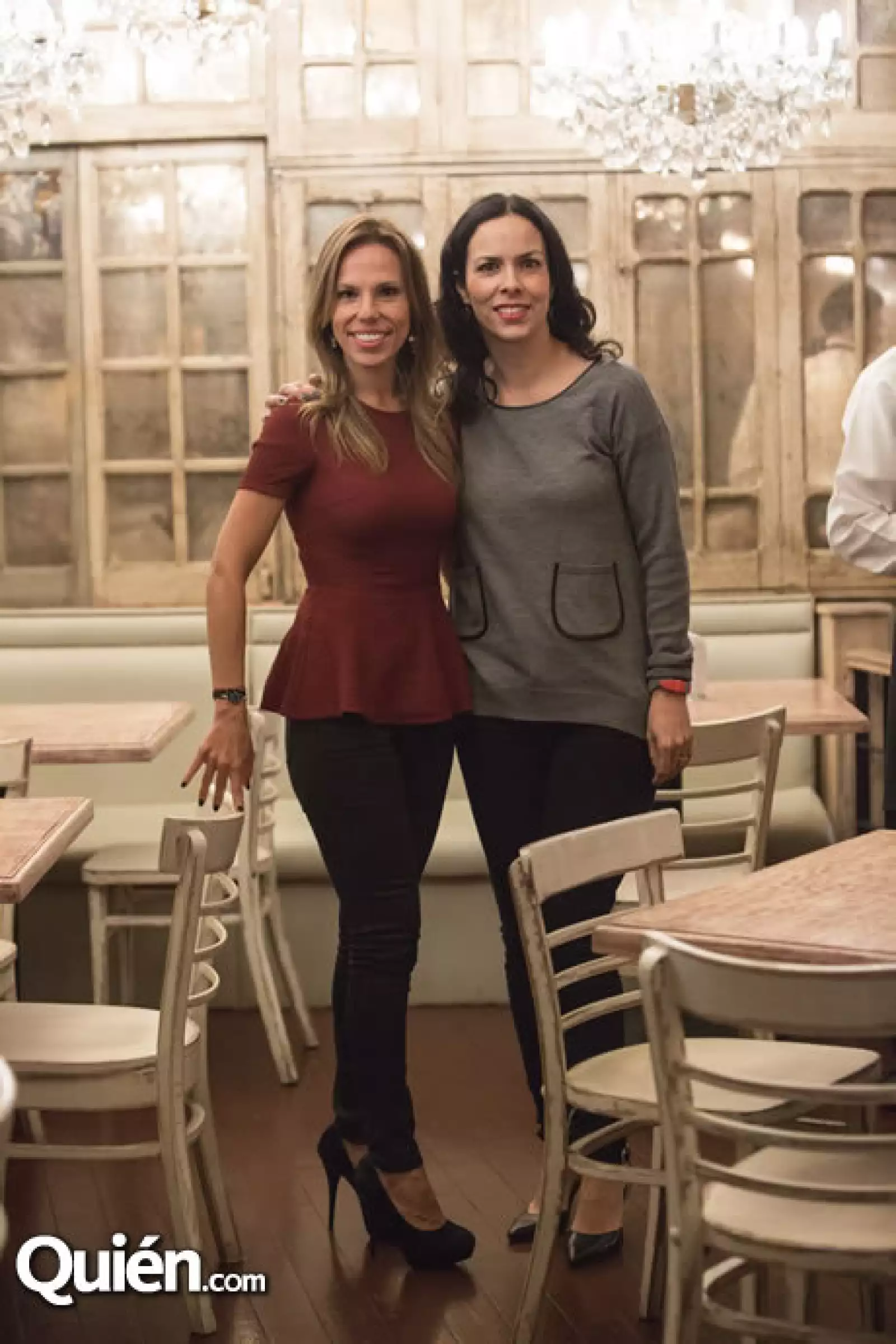 Claudia Araico,Aurora Albarrán