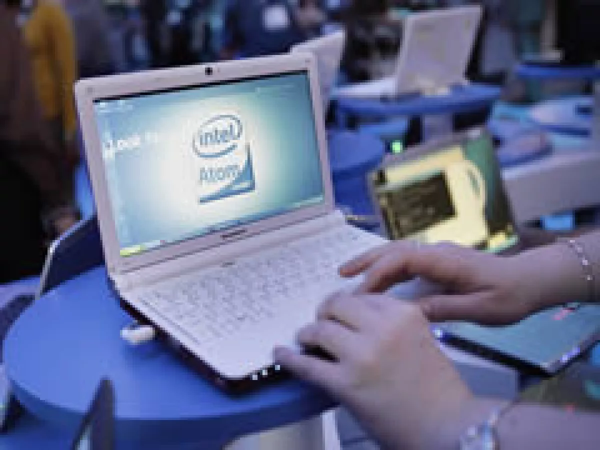AT&T ofrecería las netbooks a un precio inicial de 99 dólares. (Foto: AP)