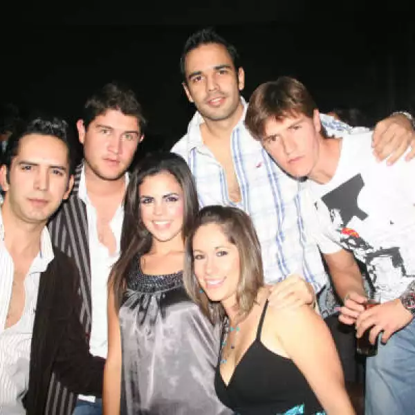 Julio Gómez, Alexis Rodríguez, Mariana Mayme, Mauricio Portillo, Pánfilo Mármol y Lucia Martínez.