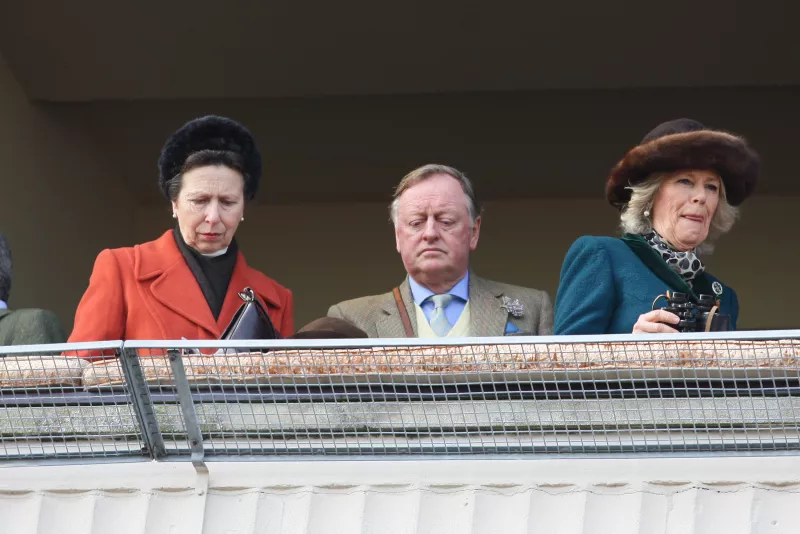 Princesa Ana, Andrew Parker y la Camila de Cornualles