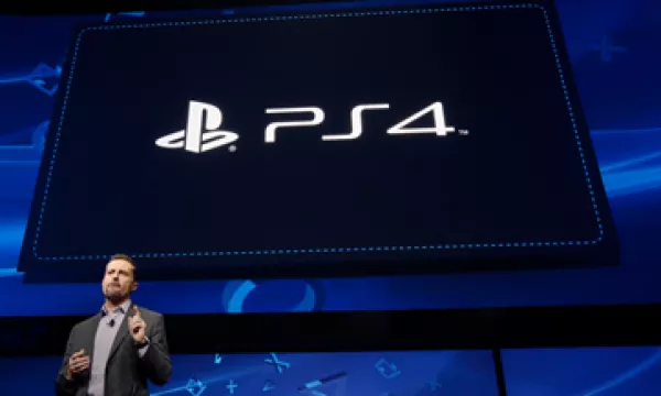 Sony ha establecido alianzas con Facebook y Ustream donde los usuarios podrán comentar al instante sus experiencias en cada juego. (Foto: Reuters)