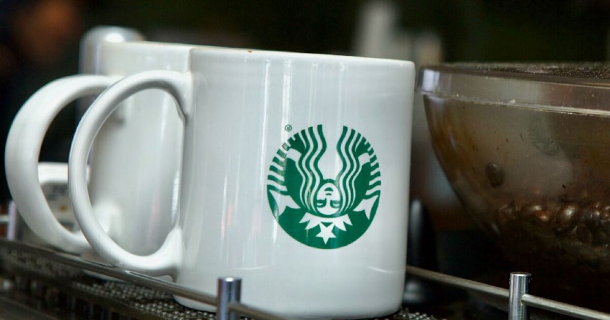 Niccols'un “Stabucks'a Dönüşü” işten çıkarma ve menü azaltma arasında ilerlemeler