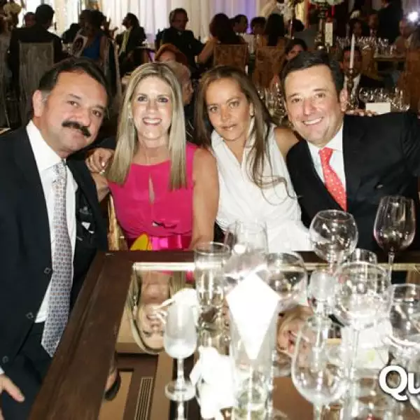 Boda Dionisio, Martha Sánchez