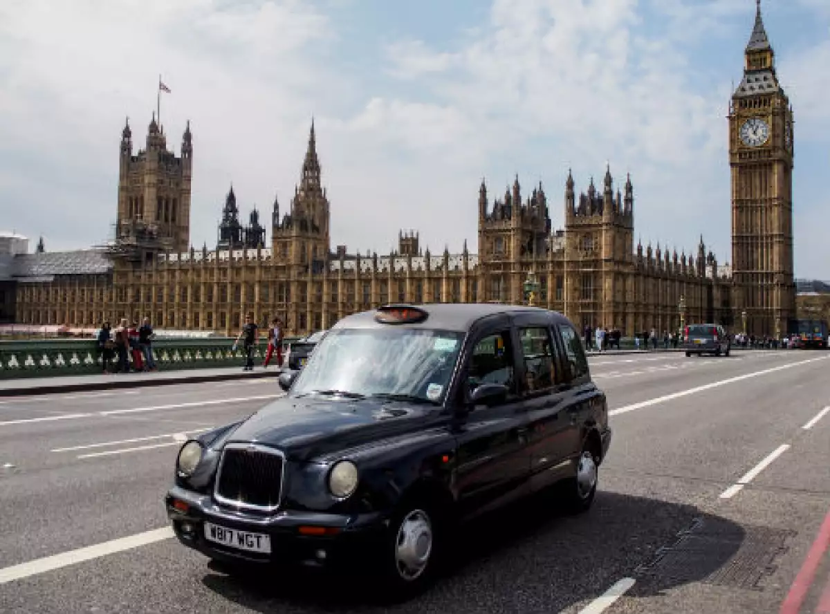 taxi black cab