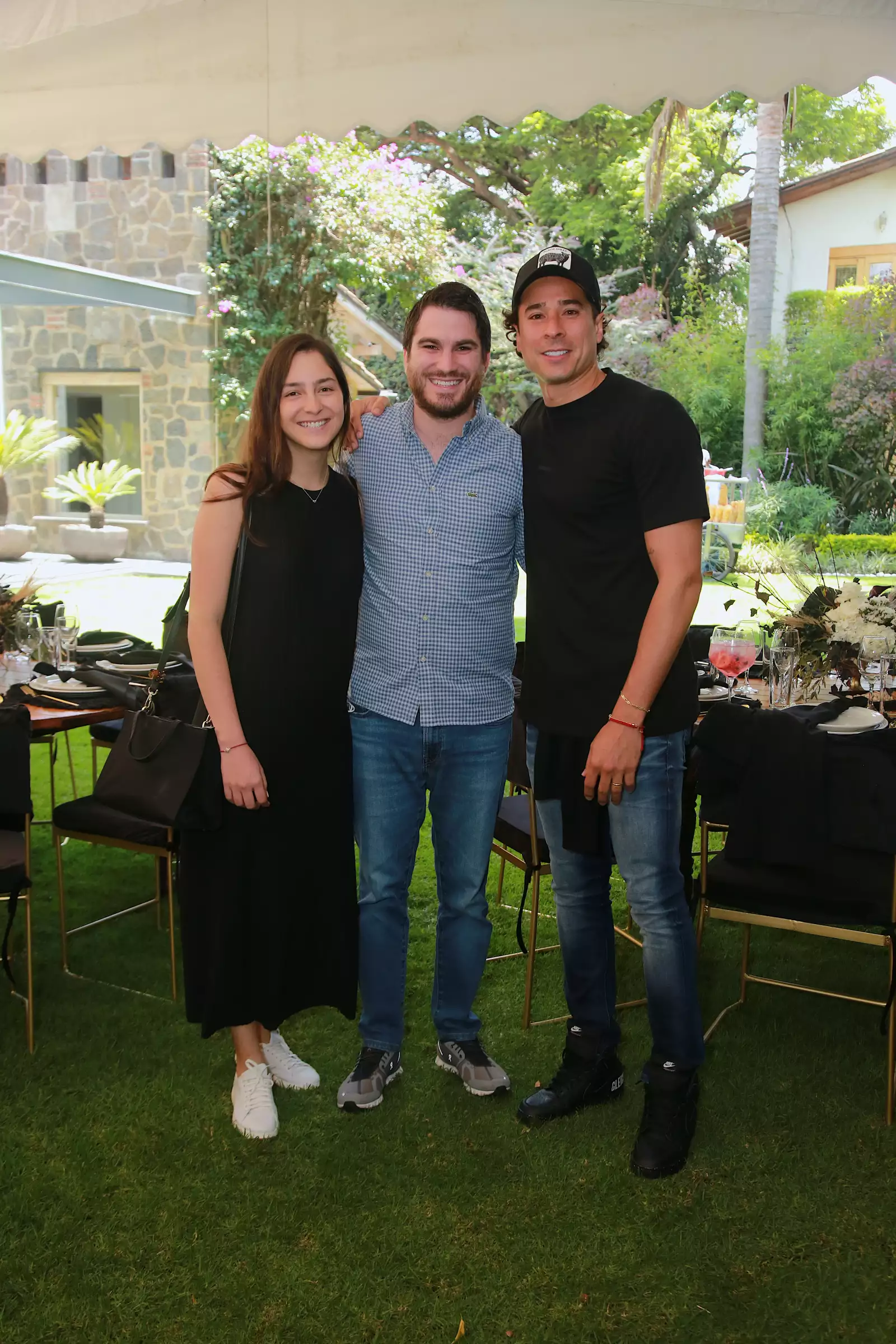 COMIDA CUMPLEAÑOS MEMO OCHOA