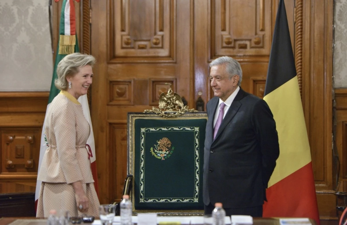 princesa-astrid-amlo.jpg