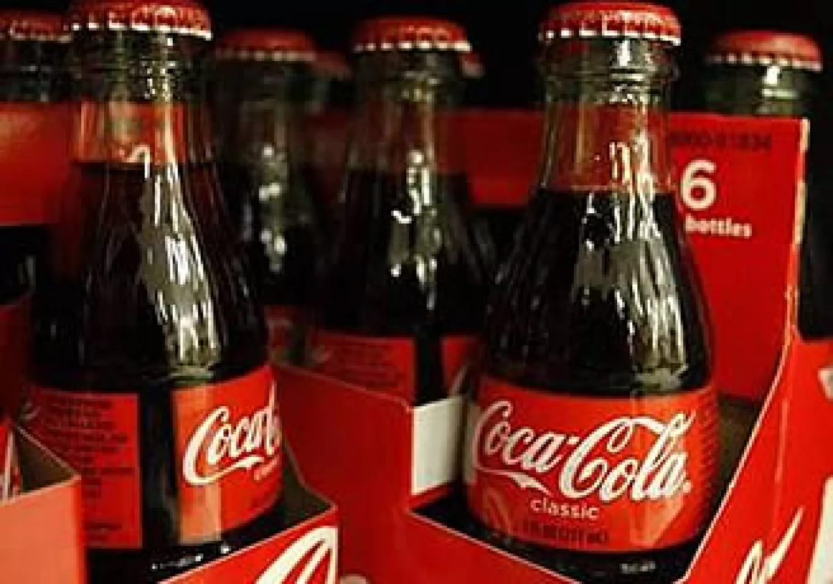 Las ganancias de Coca-Cola se han visto ensombrecidas por el problema de obesidad en el país. (Foto: Reuters)