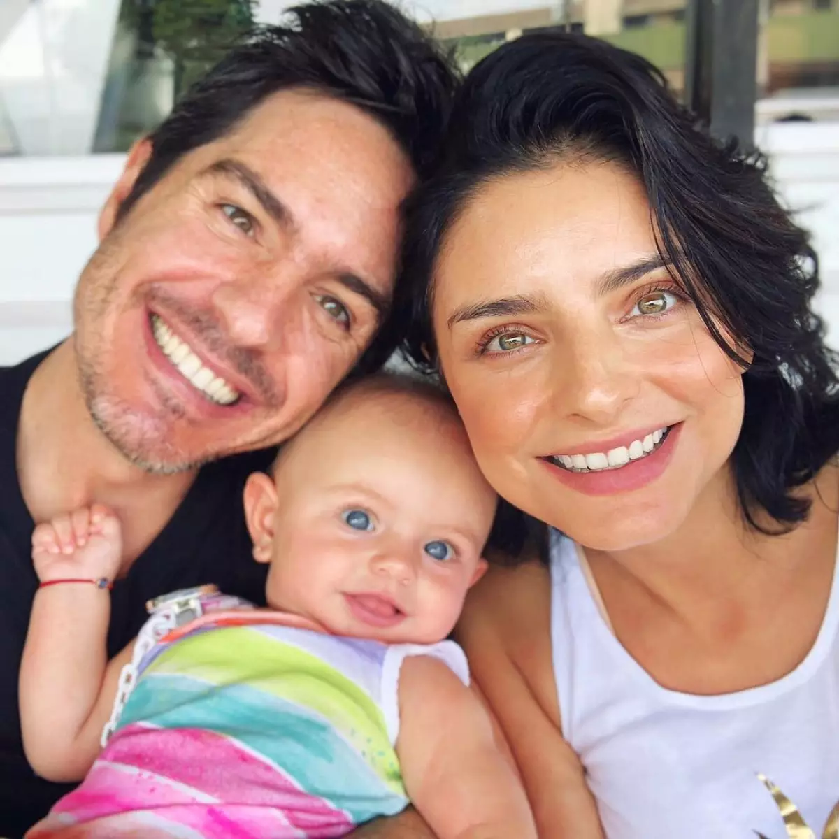 Aislinn Derbez compartió las razones en su Instagram