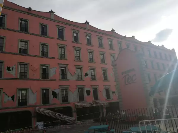 El edificio de Prepa Tec.