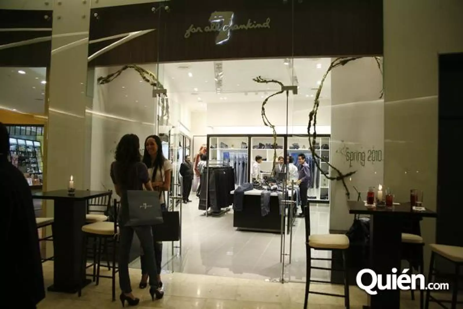 Inauguración Tienda 7