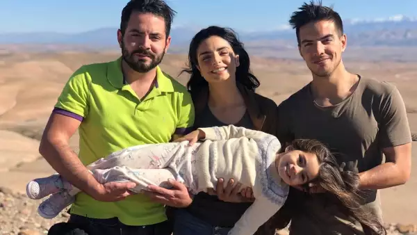 José Eduardo, Aislinn, Vadhir y Aitana Derbez.