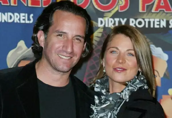 Ludwika y Plutarco en en el estreno de la obra de Teatro Una Eva y Dos Patanes en el Teatro de los Insurgentes.