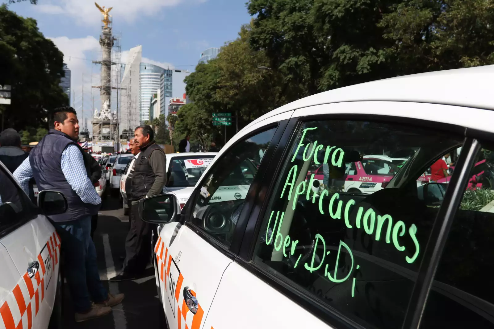 taxis angel de independencia