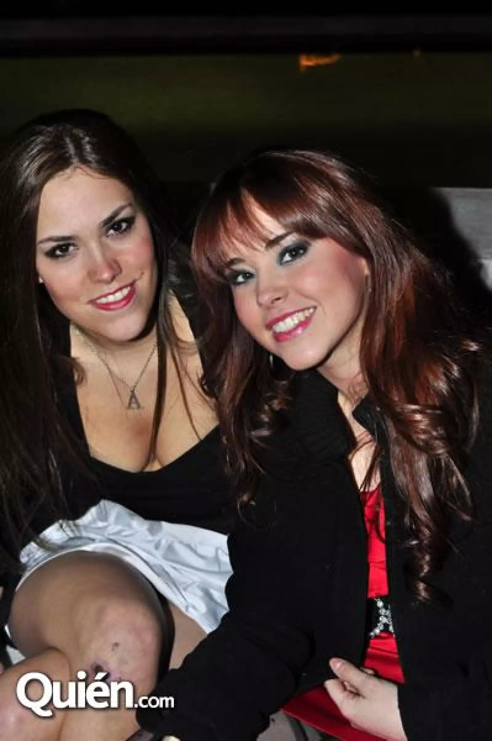 Ale Kawas y Caty Treviño