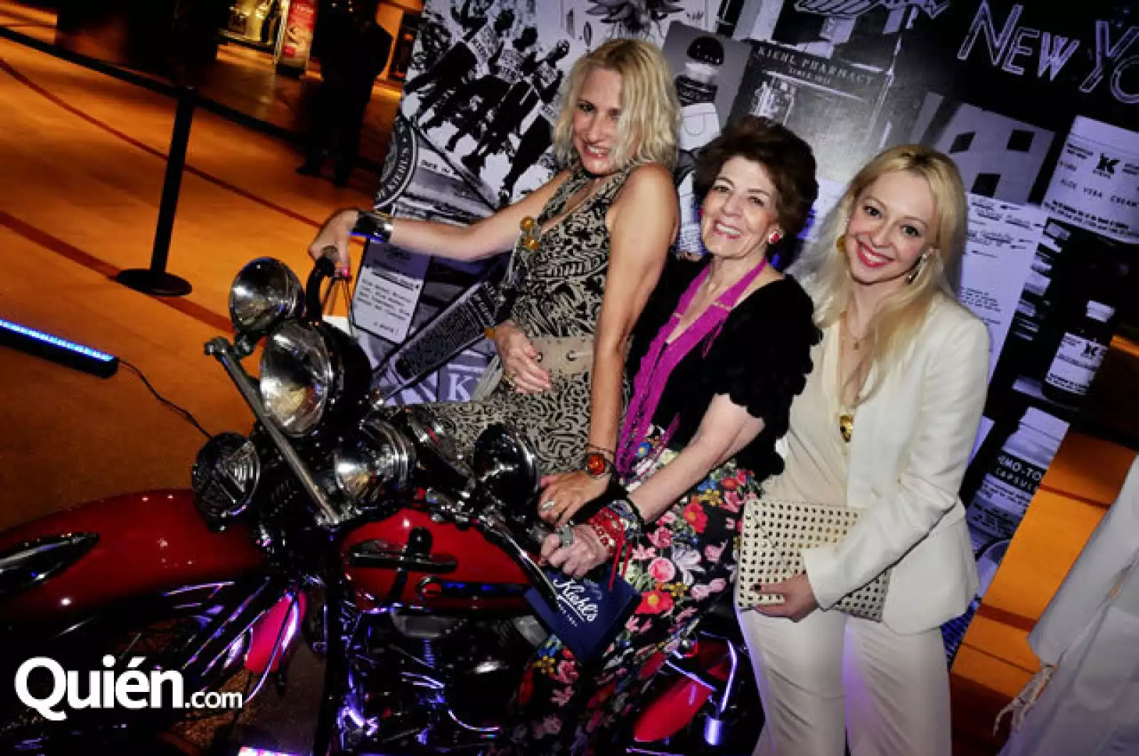 Rosina Ramón, Anita Brunell y Nancy Guzmán