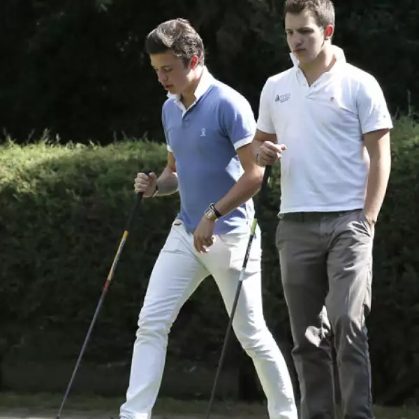 Alejandro Gil,Alejandro Herrera