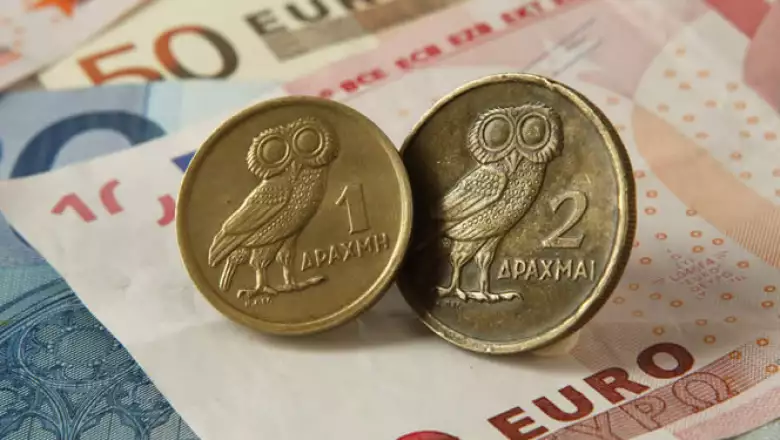 Los ministros de Finanzas de la zona euro aseguran que los términos del rescate seguían siendo la mejor forma de sacar a Atenas de la crisis. Afirman que el país debe superar los actuales desafíos para tener un futuro más próspero dentro del bloque.