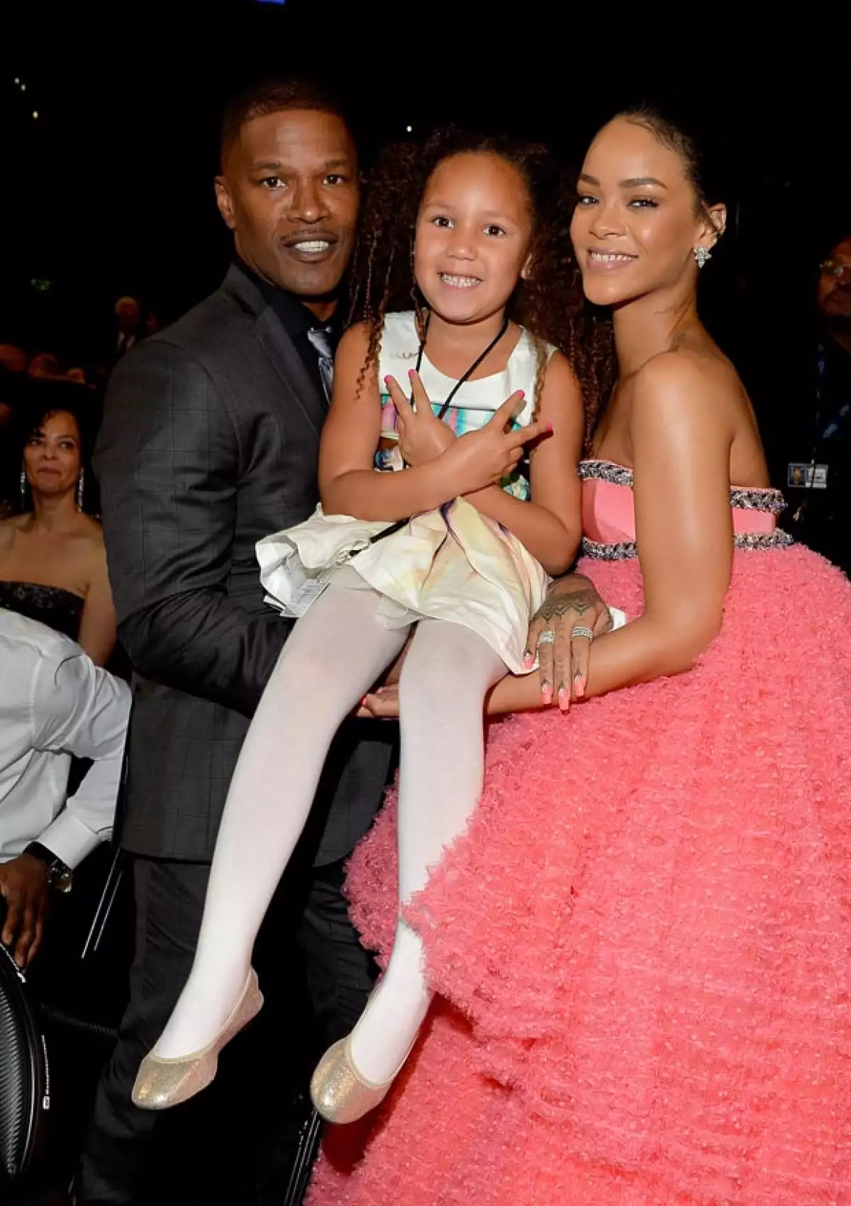 Rihanna también convivió con la pequeña Annalise, hija del actor Jamie Foxx.