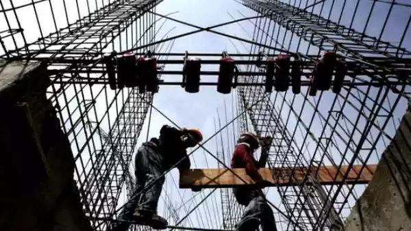 Obreros construcci�n