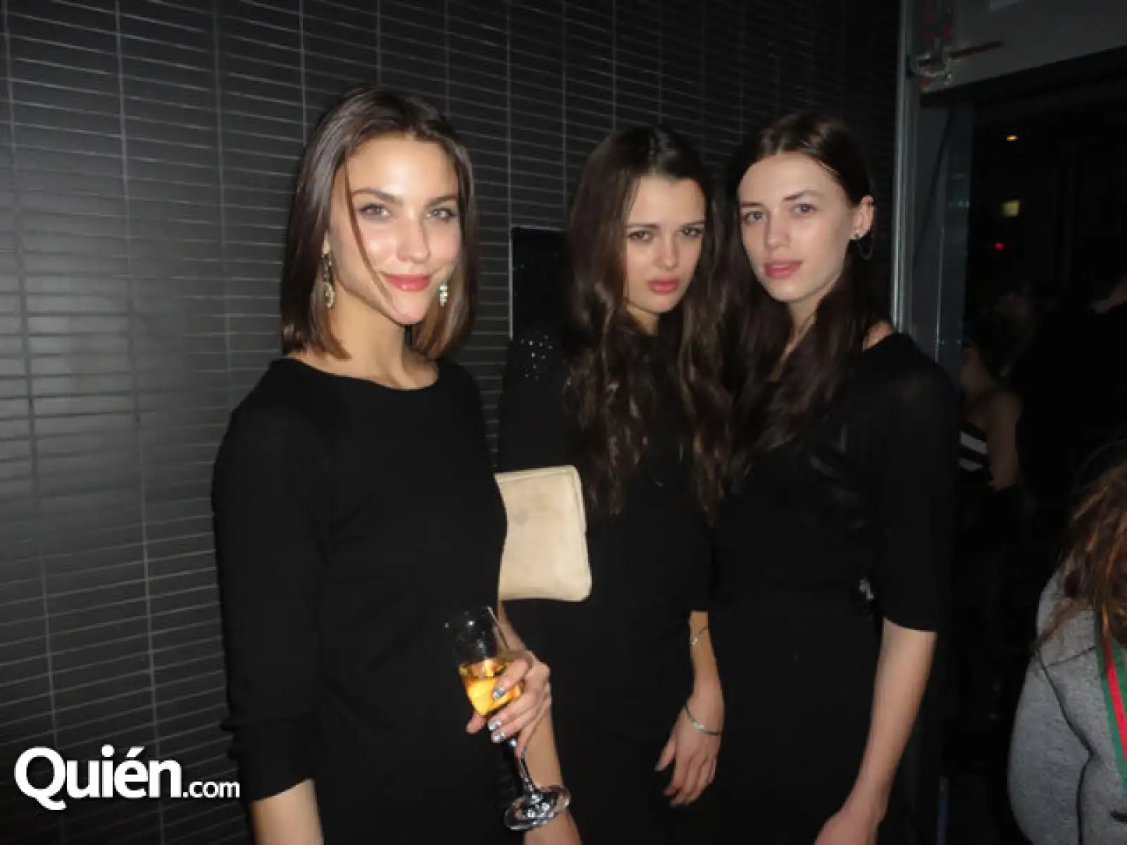 Taylor Vasi, Maikea Abma y Sarah Clickles