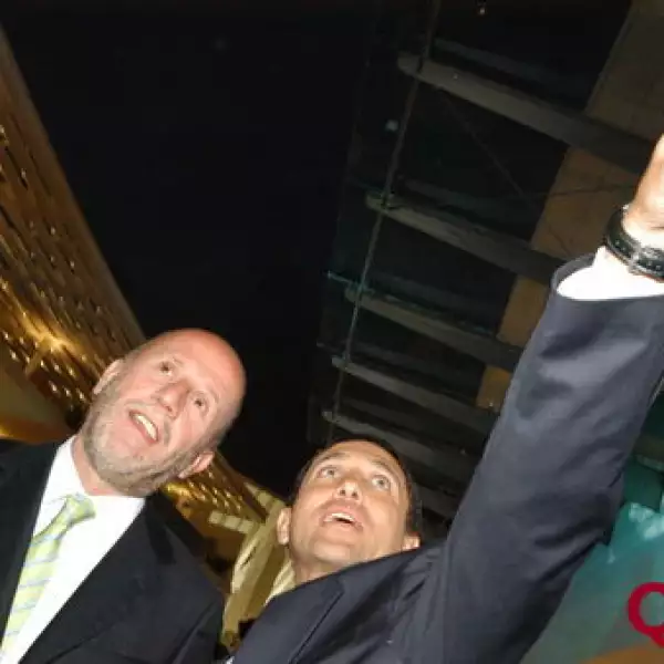 José Martínez Vértiz, Eduardo Leaño