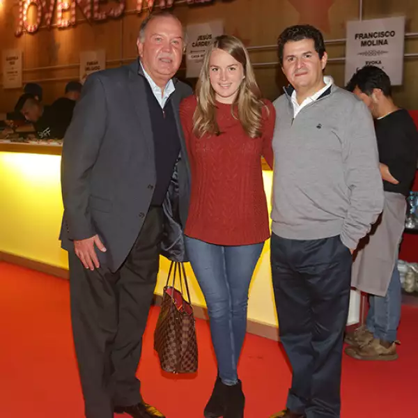 Gabriel y Denisse Suárez y Javier Briseño