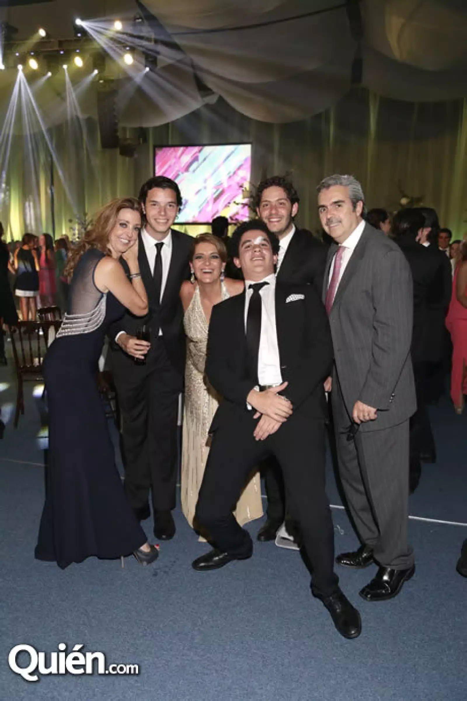 Carmen Valdez,Fernando Suero,Norma Cortez,Diego Hadad,Ricardo Galván y Alejandro Cortés