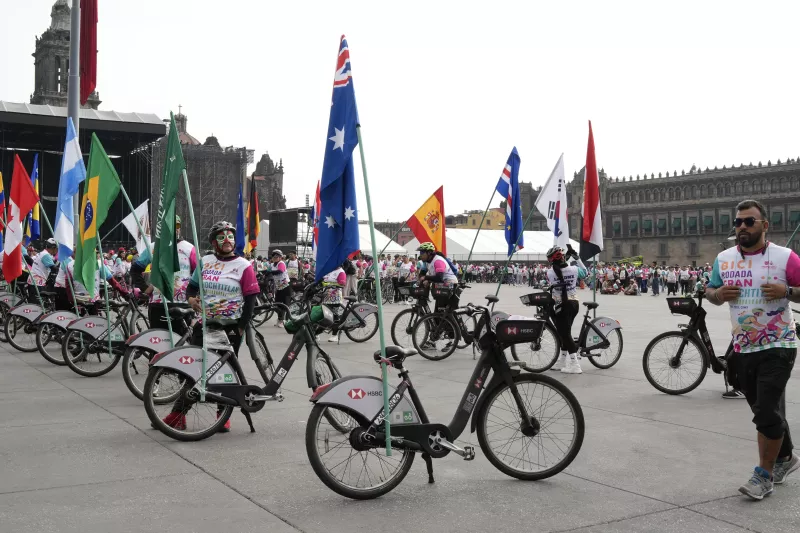 zocalo ciclistas.JPG