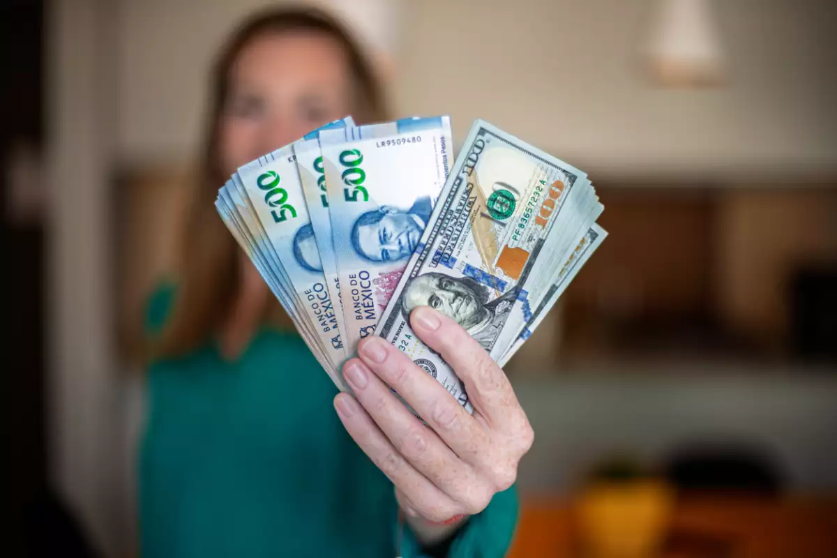 tipo de cambio peso dolar hoy