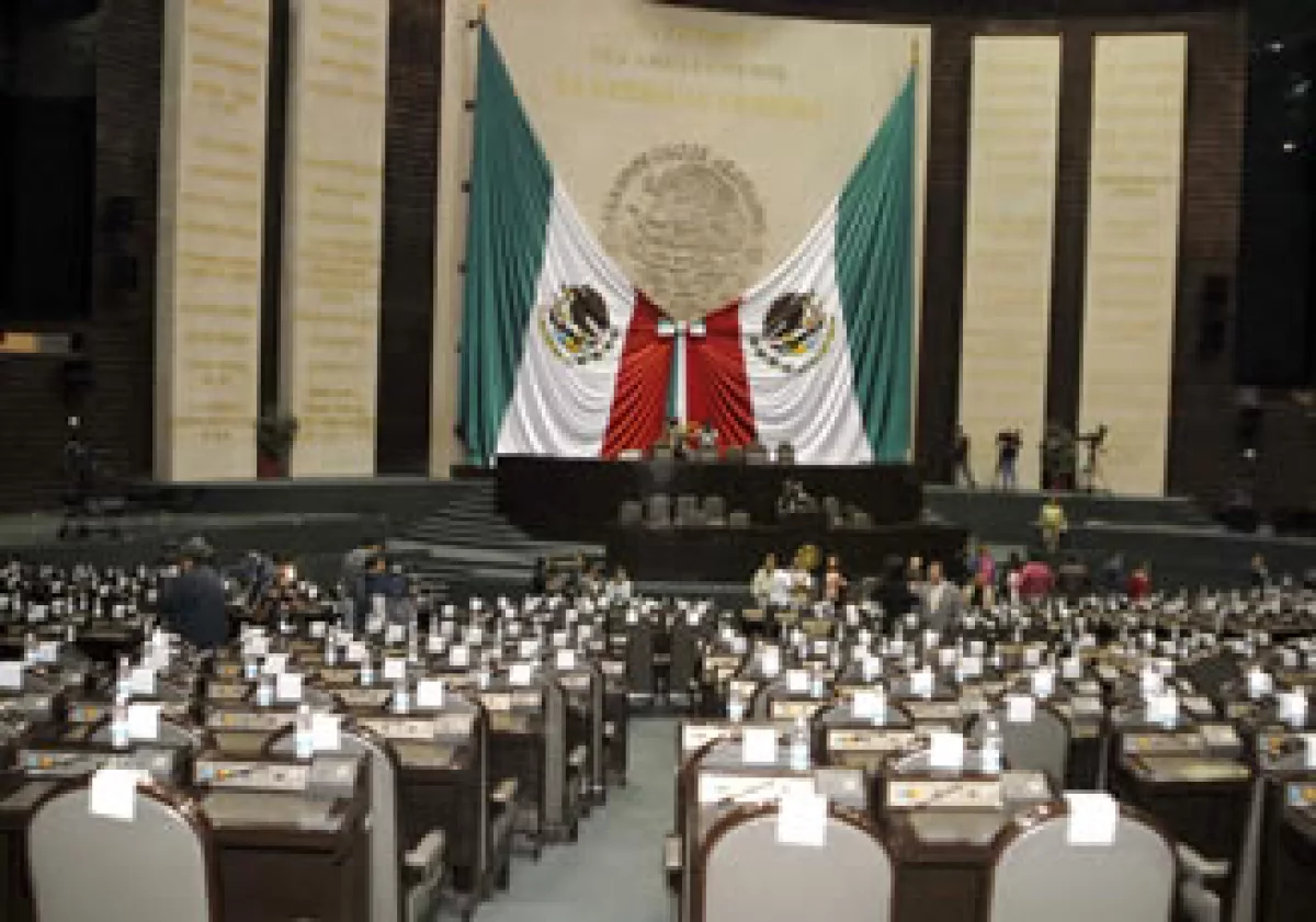 San Lázaro aún trabaja sin comisiones ordinarias (Foto: Notimex)