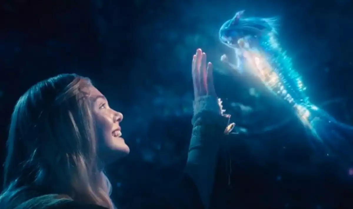 Elle Fanning será la dulce princesa Aurora.