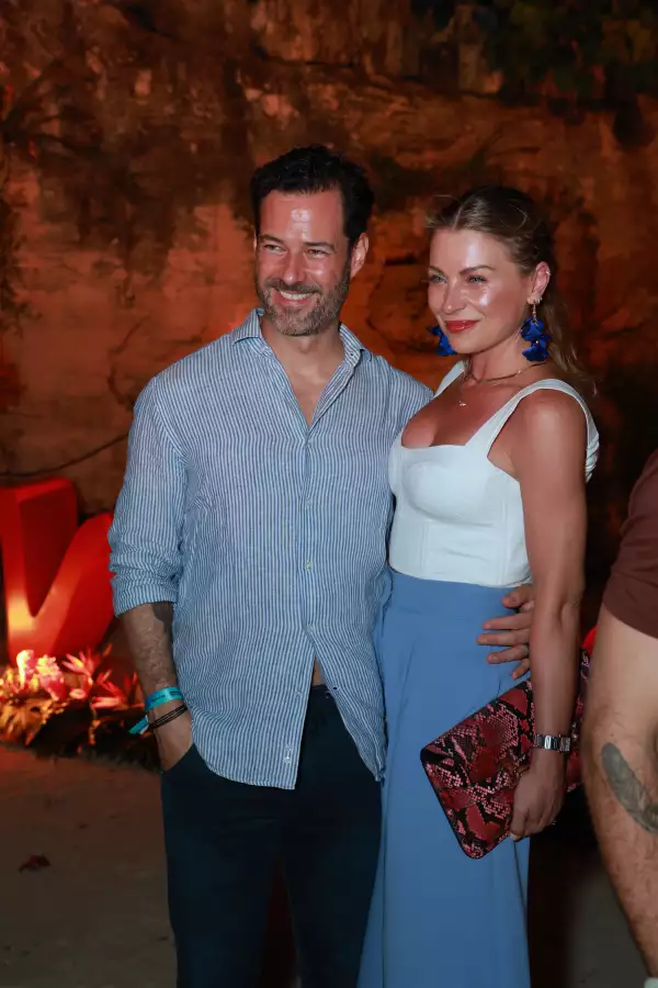 Emiliano Salinas y Ludwika Paleta