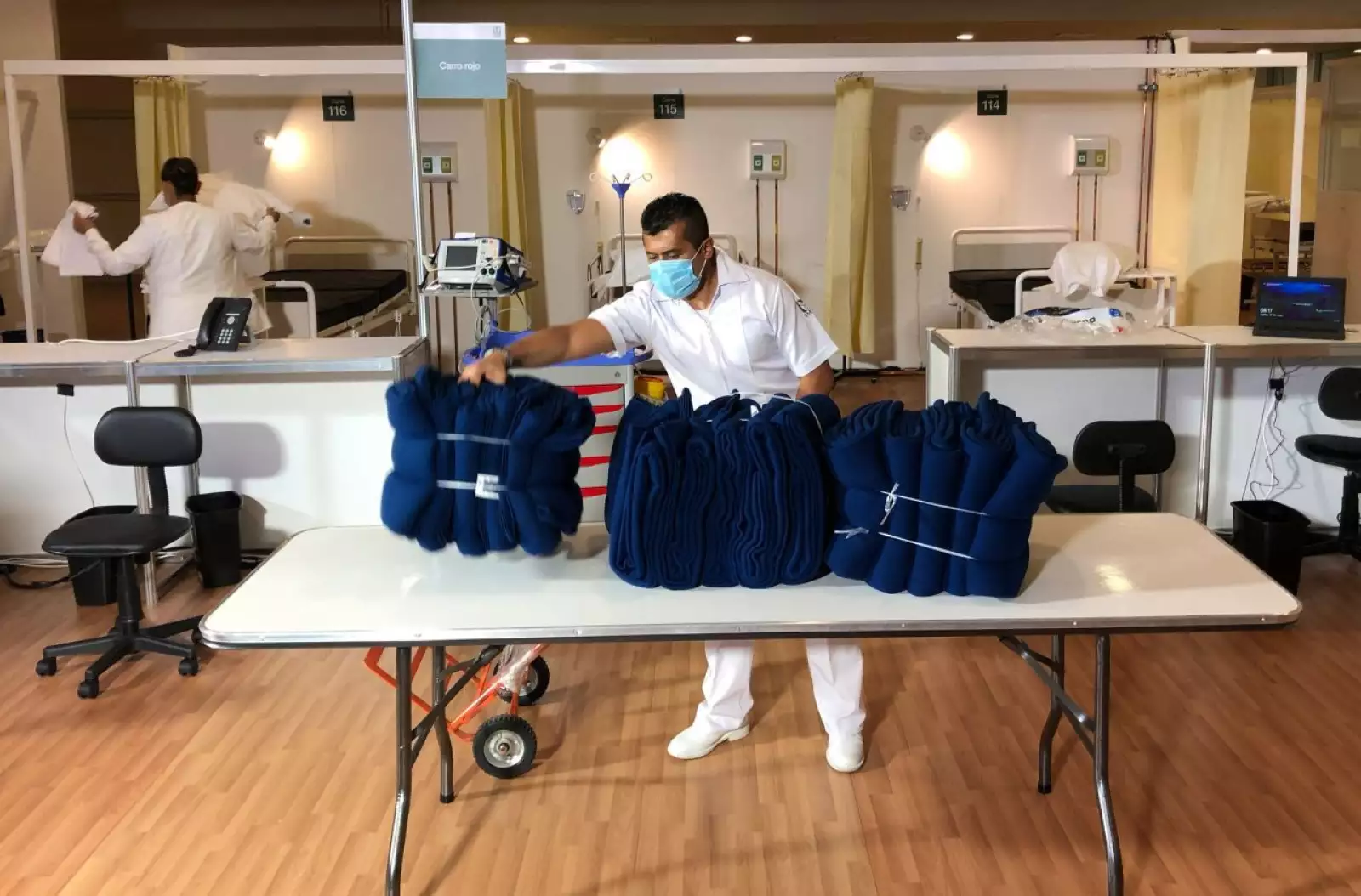 Atención médica de pacientes derechohabientes del IMSS, en el Autodromo Hermanos Rodríguez, sospechosos de Covid 19