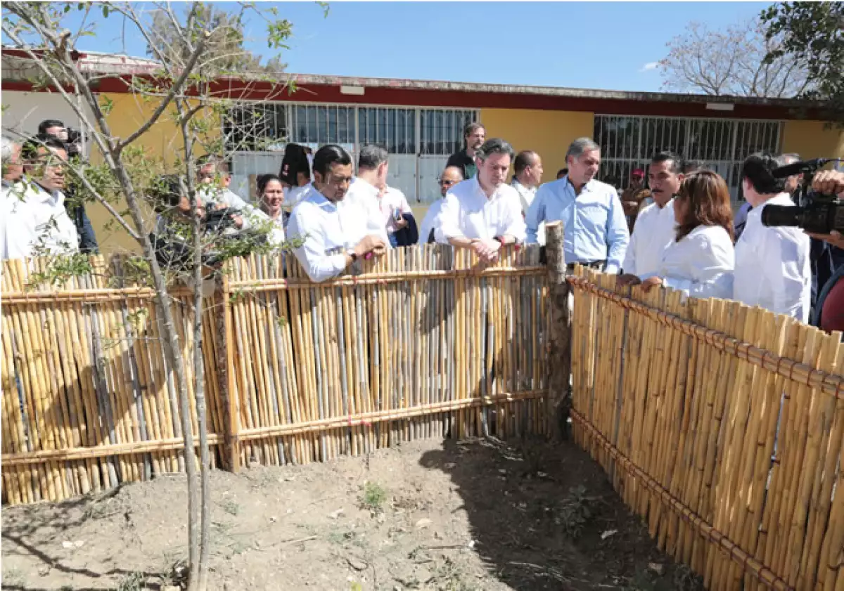 Infraestructura educativa SEP
