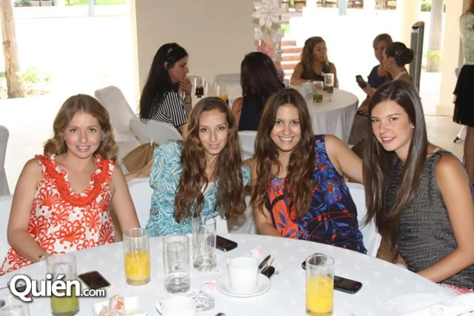 Jacquie Quiñones,Casilda Servin,Sofi Alvarez del Castillo y Ana Paula Quiroz